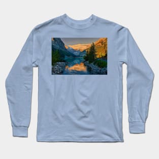 Canada. Banff National Park. Lake Louise in the morning. Long Sleeve T-Shirt